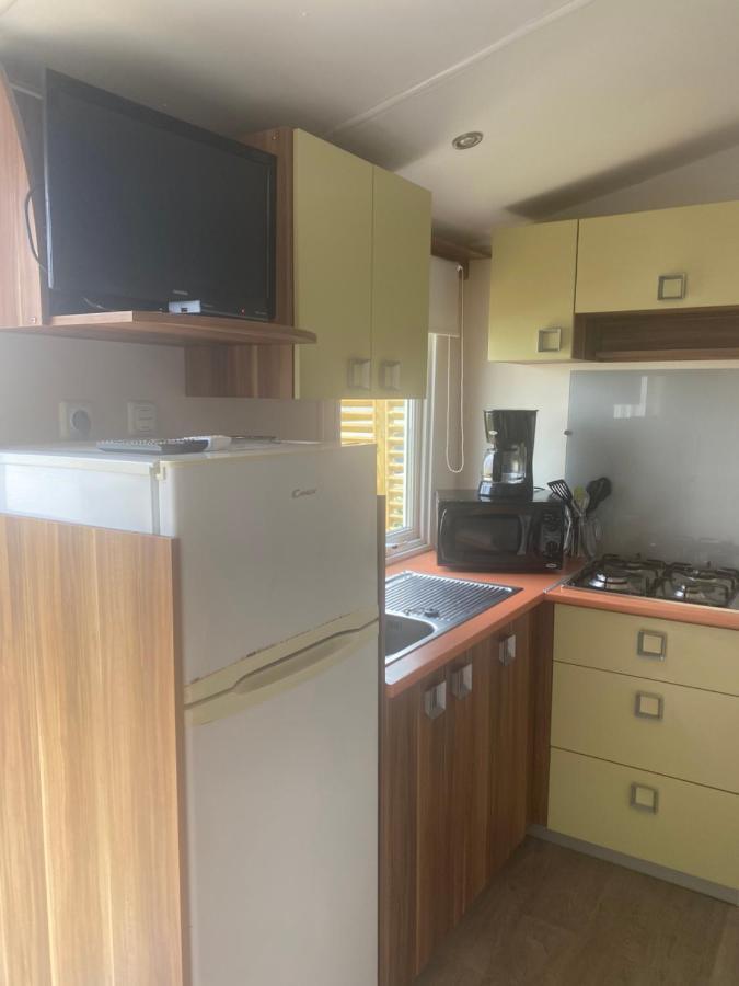 Camping Le Phare D Opale Mobile Home L07 Le Portel Exterior photo